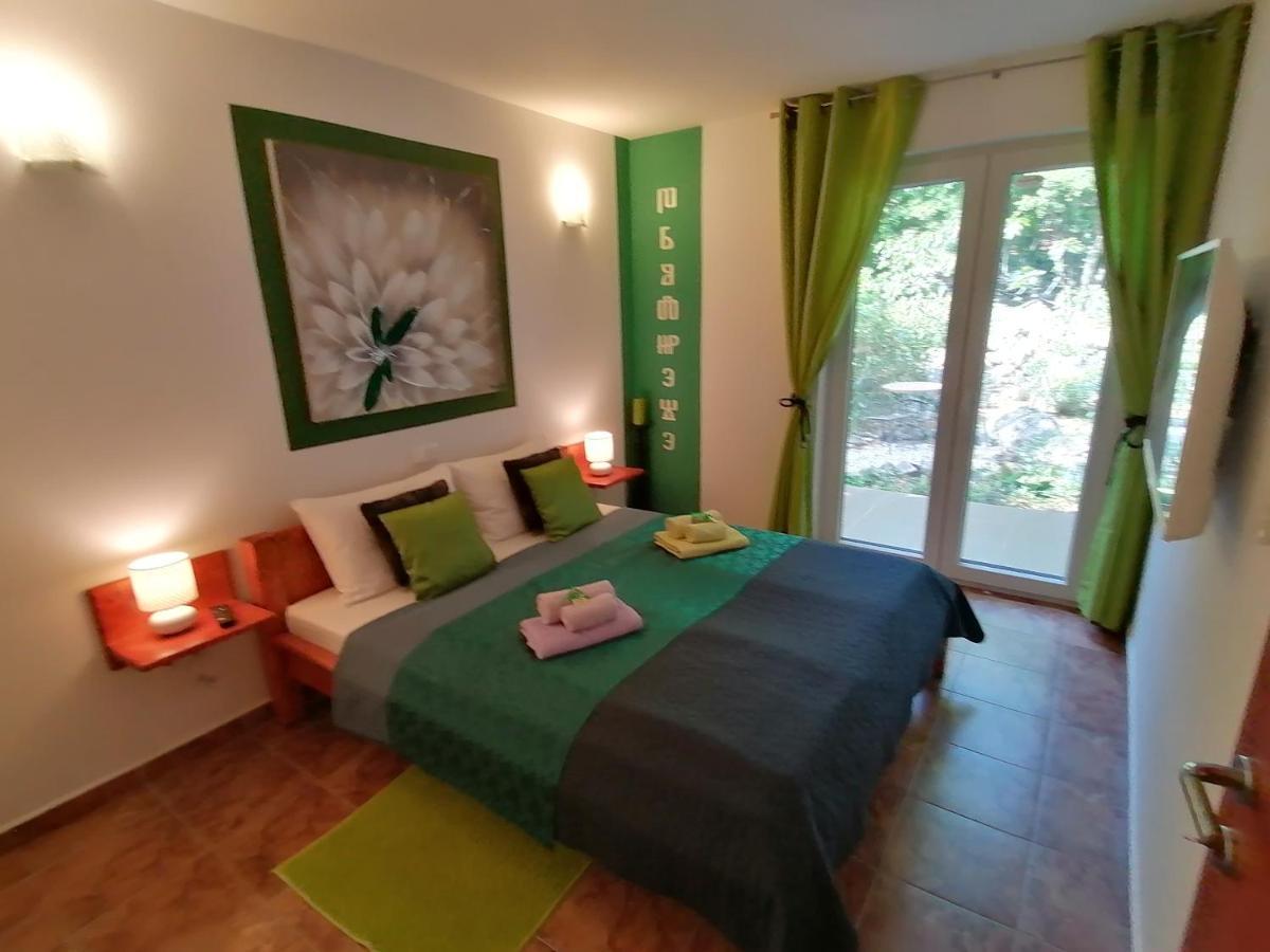 The Forest House Krk 1 Kras المظهر الخارجي الصورة
