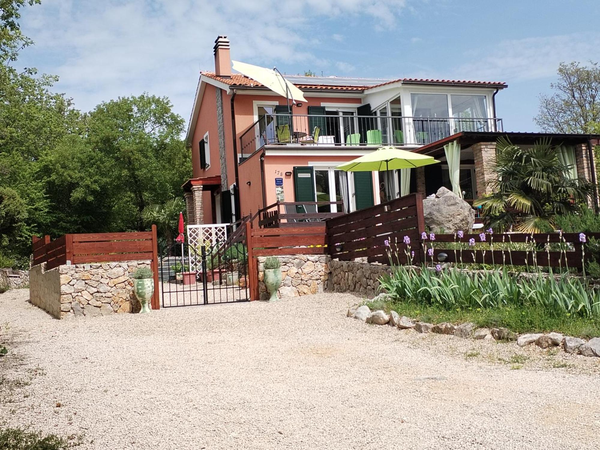 The Forest House Krk 1 Kras المظهر الخارجي الصورة
